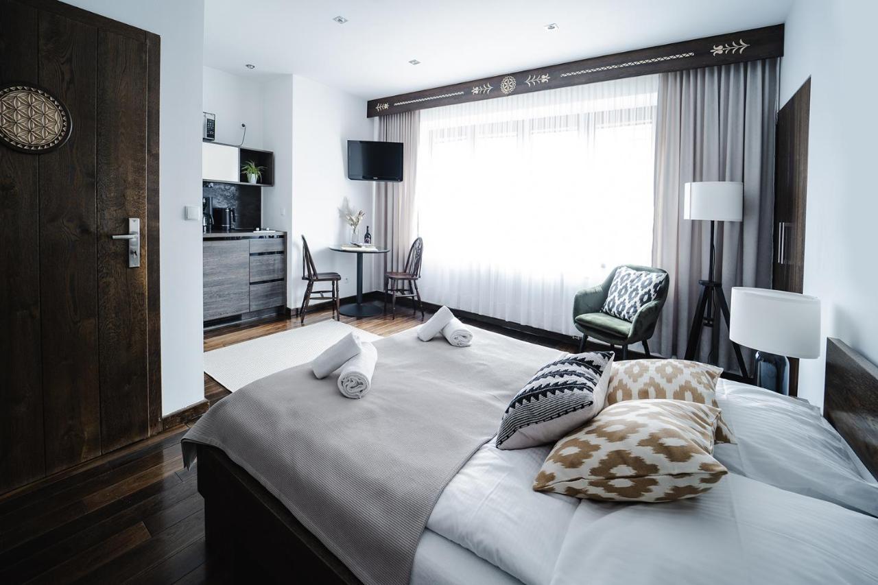 Ijg Imperial Apartamenty Krupowki Zakopane Exteriör bild